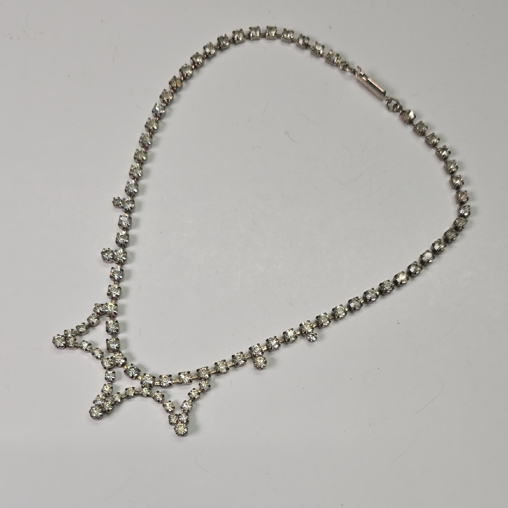 Vintage Silver Rhinestone Necklace
